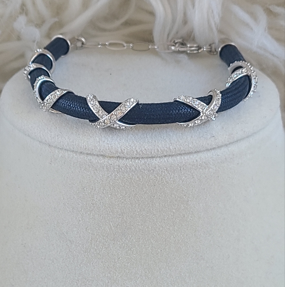 Swarovski Adjustable Women’s Bracelet Black And Silver- Excellent Condition
